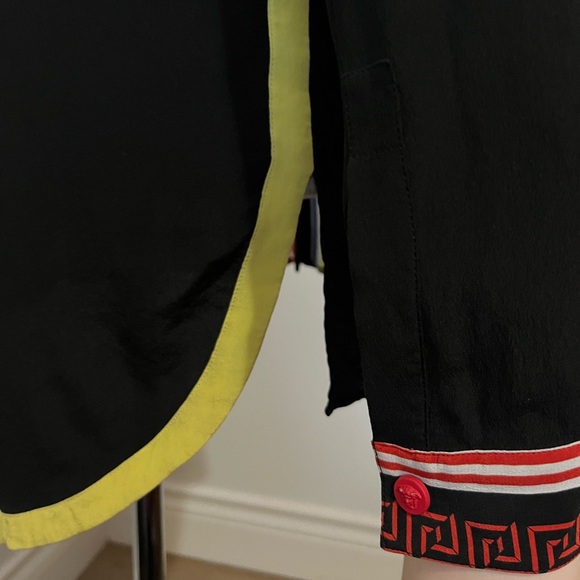 Graphic Versace Blouse Circa 1980 - Picture 6 of 7